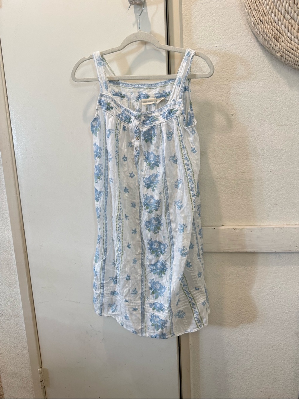 Rachel Ashwell floral nightgown medium